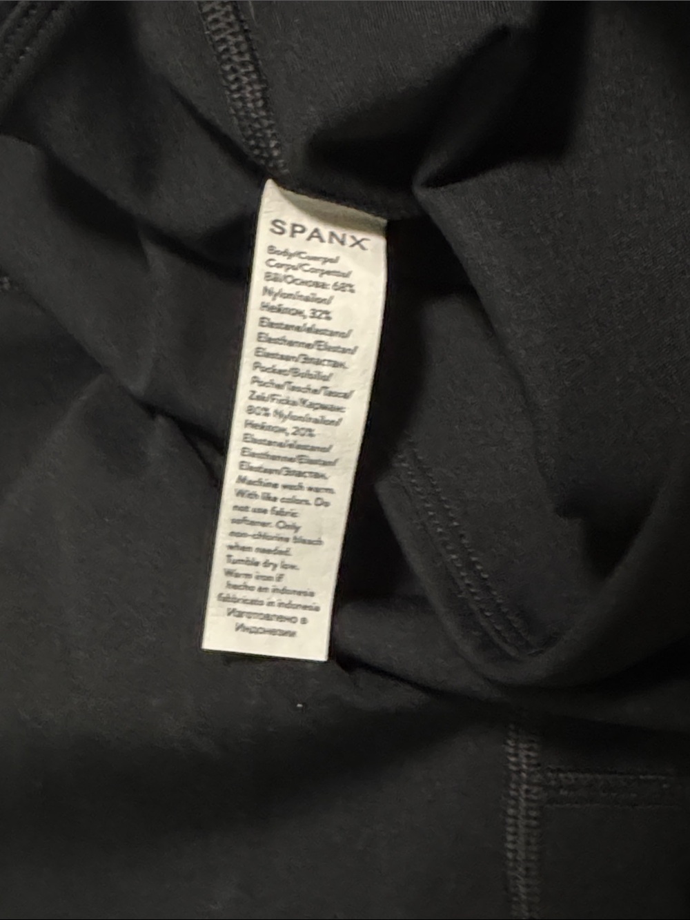 SPANX Black booty boost cropped Leggings - Picture 4 of 6